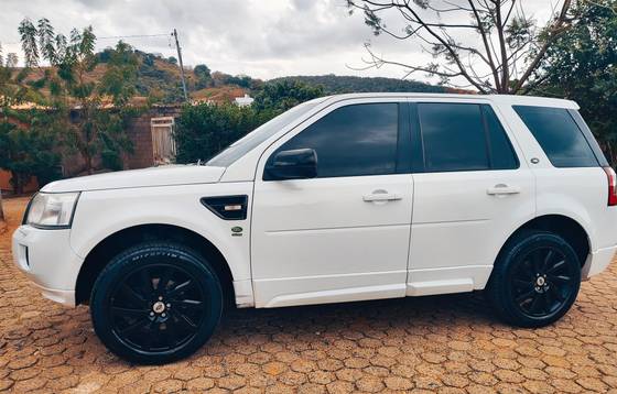 LAND ROVER FREELANDER 3.2 S 6 CILINDROS 24V GASOLINA 4P AUTOMÁTICO